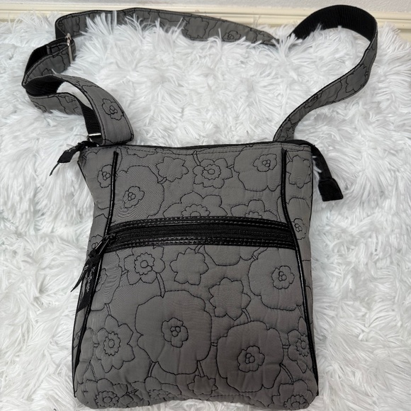 Thirty-one Quilted Crossbody - Picture 1 of 13